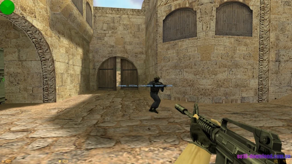 Автомат M4 у Counter-Strike 1.6 під час онлайн гри