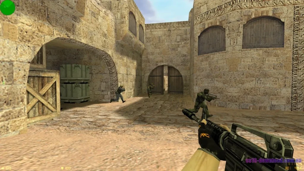 Скріншот Counter-Strike 1.6 Fnatic з гвинтівкою M4A1 у матчі